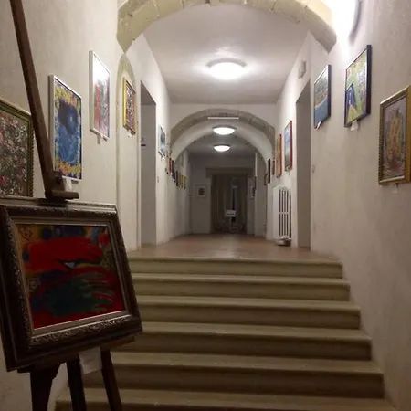 B&B Palazzo Scorza 파올라